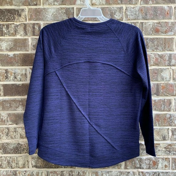 Kirkland Signature Ladies’ Crew Pullover Size M - Picture 3 of 9